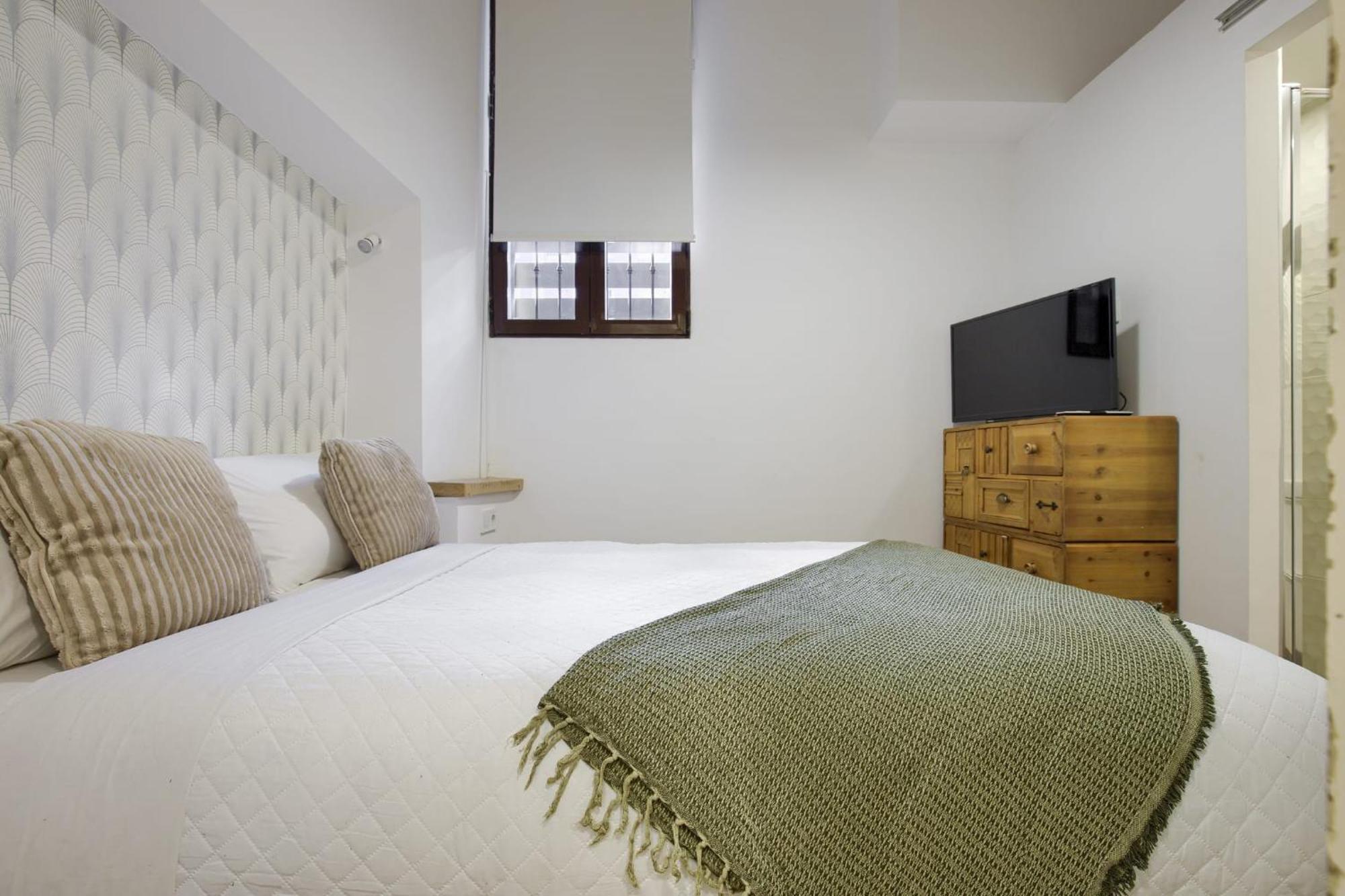 Espectaculares Apartamentos Centro 马德里 外观 照片